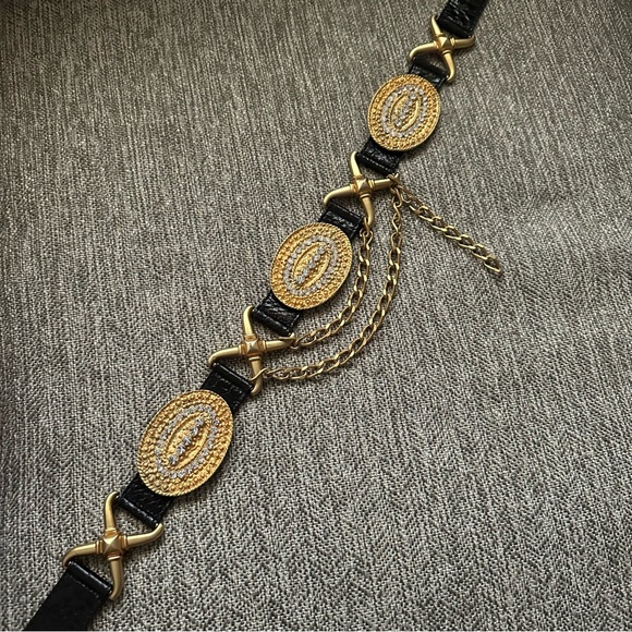 Streets Ahead | RHINESTONE MEDALLION DRAPED CHAIN LEATHER BELT - Picture 2 of 4